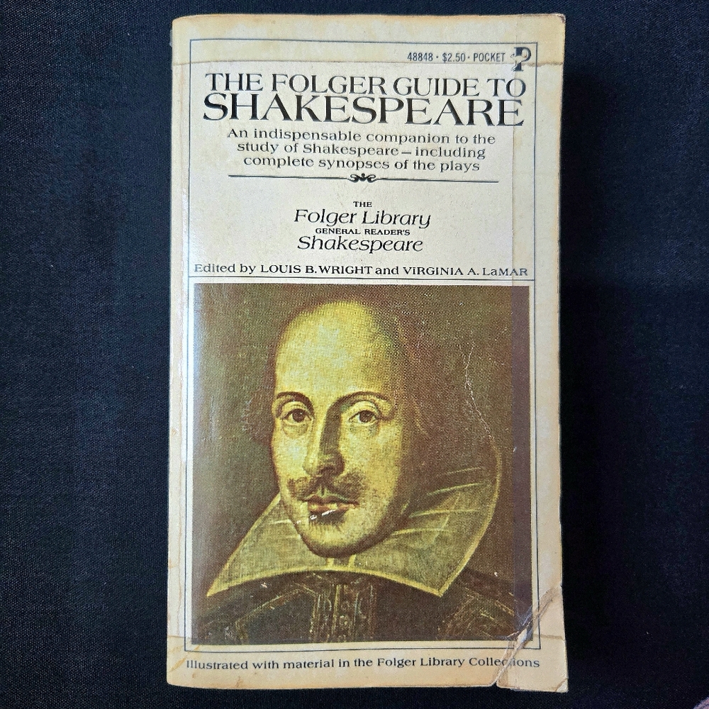VTG The Folger Guide to Shakespeare Pocket Books, Aug 1969 Edition, Paperback